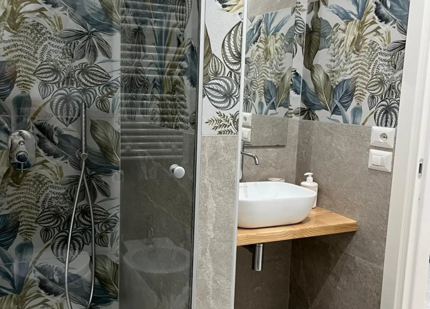 Neapolis Francy Maradona Hotel Guest house