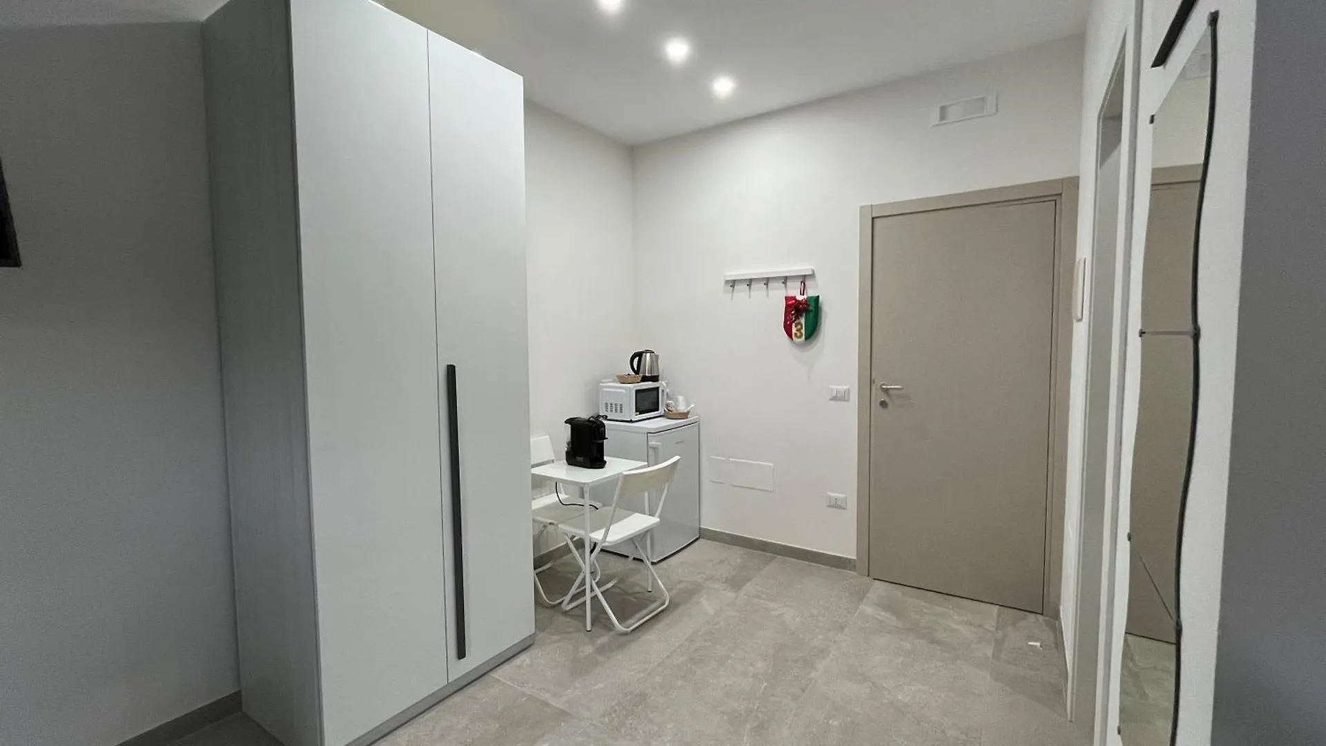 Guest house Neapolis Francy Maradona Hotel